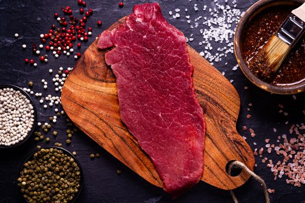Čištění a krájení masa Vagans Deliciou food Čištění a krájení masa Vagans Deliciou food